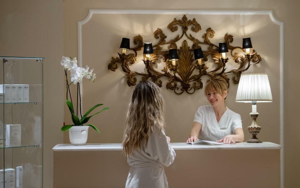 Aldrovandi Borghese Hotel